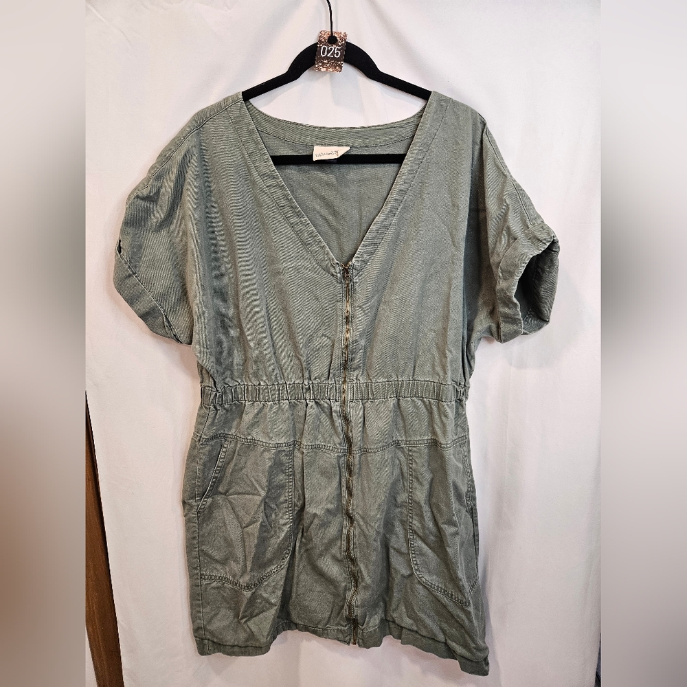025 Universal Thread Olive Green Distressed Dress Size XXL
